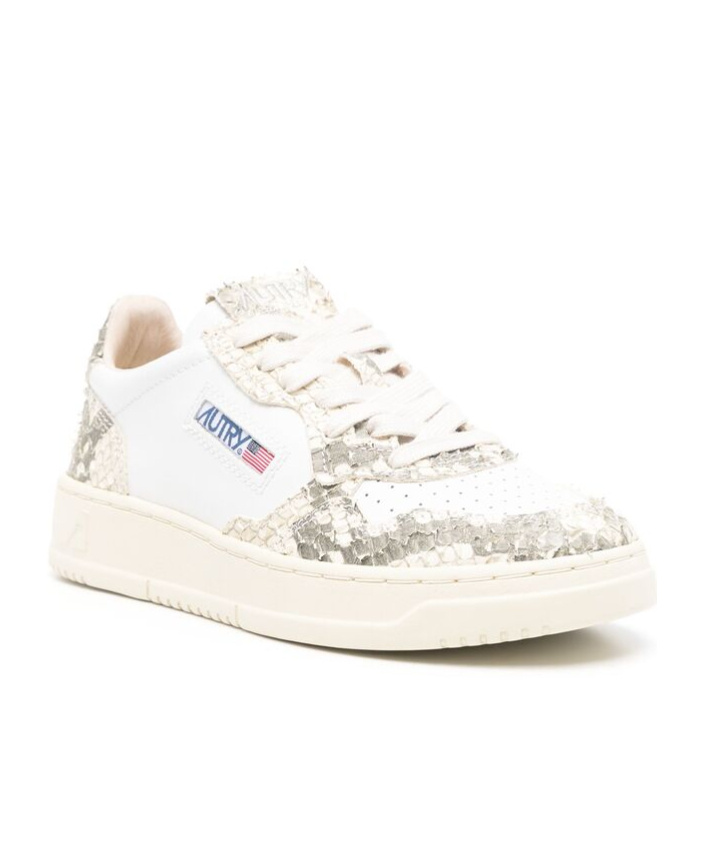 Autry Laced Sneakers In White
