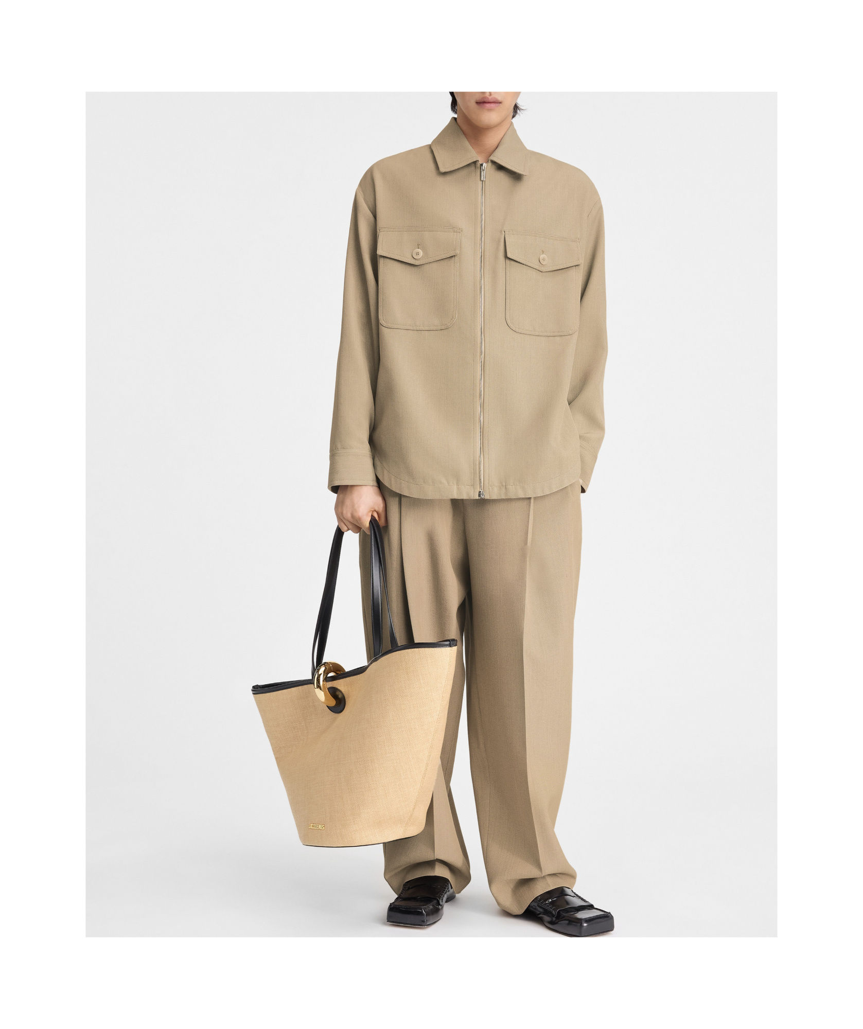 Jacquemus Zippered Shirt Jacket In Nude