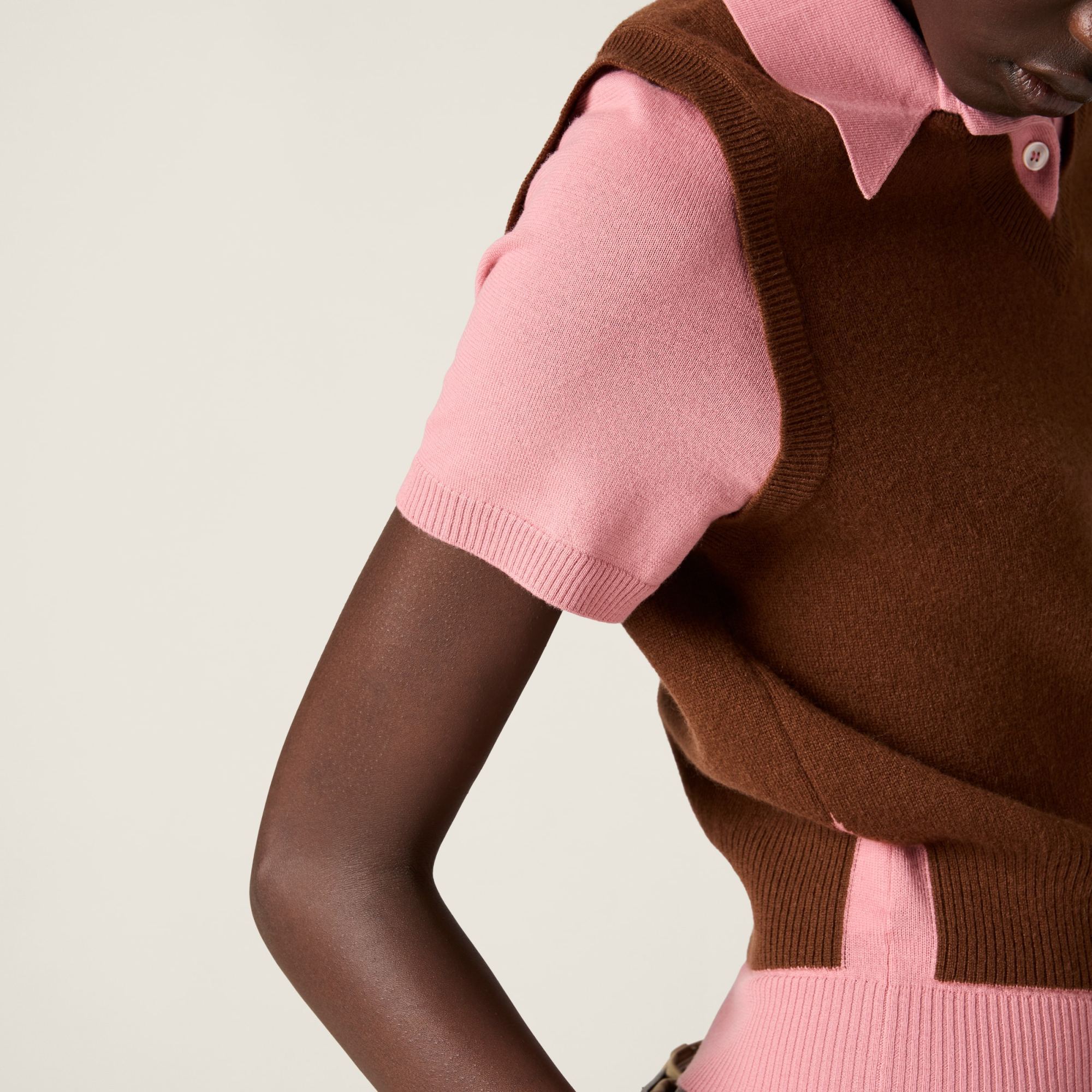 Miu Miu Short-sleeved Cashmere Polo Sweater In Brown