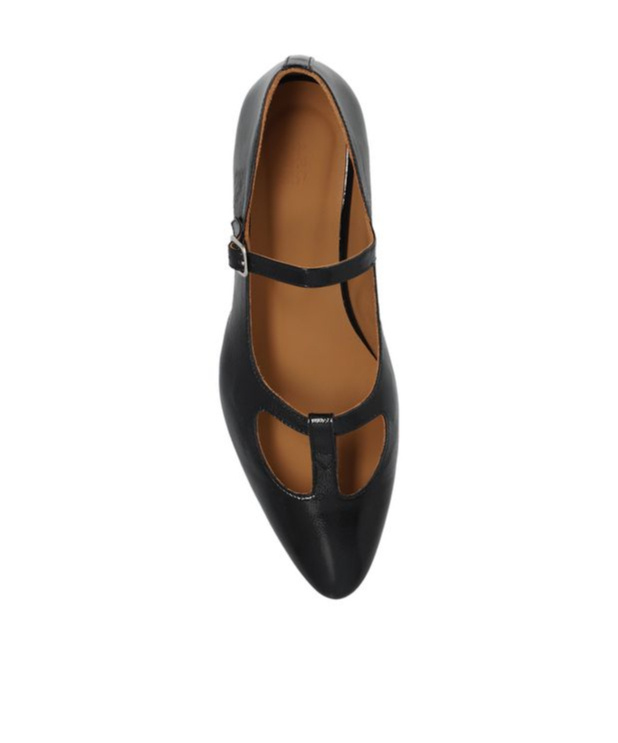 Apc Katie Leather Ballerina Shoes In Black