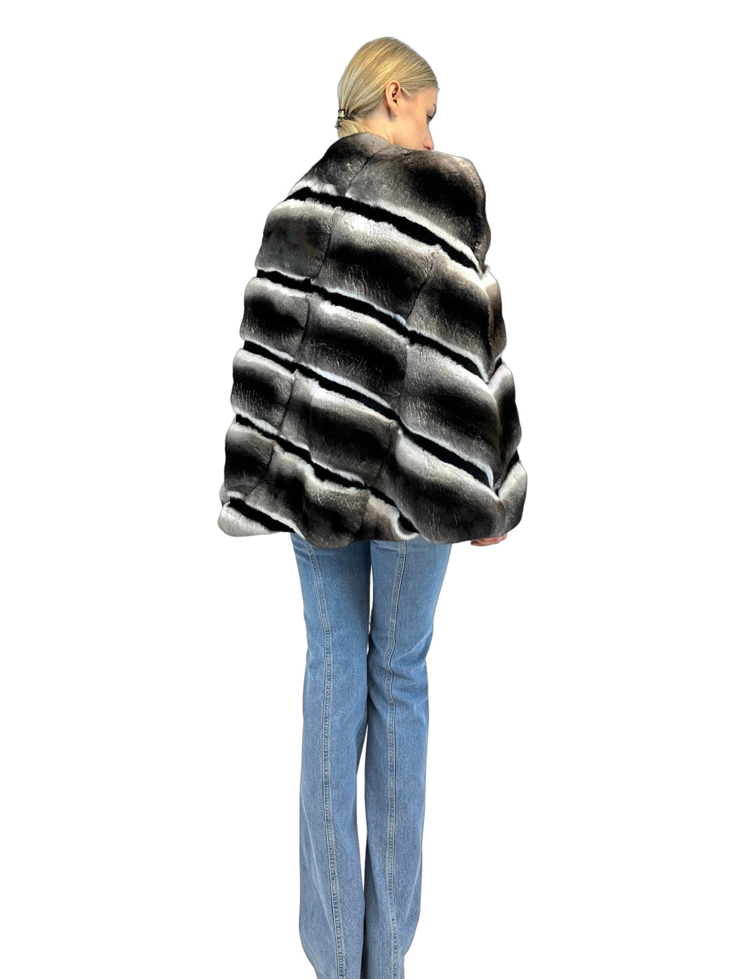 Liska Round-necked Fur In Black