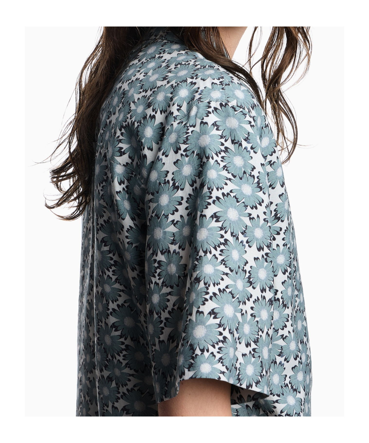 Shop Emporio Armani Daisy-print Shirt In Multicolor