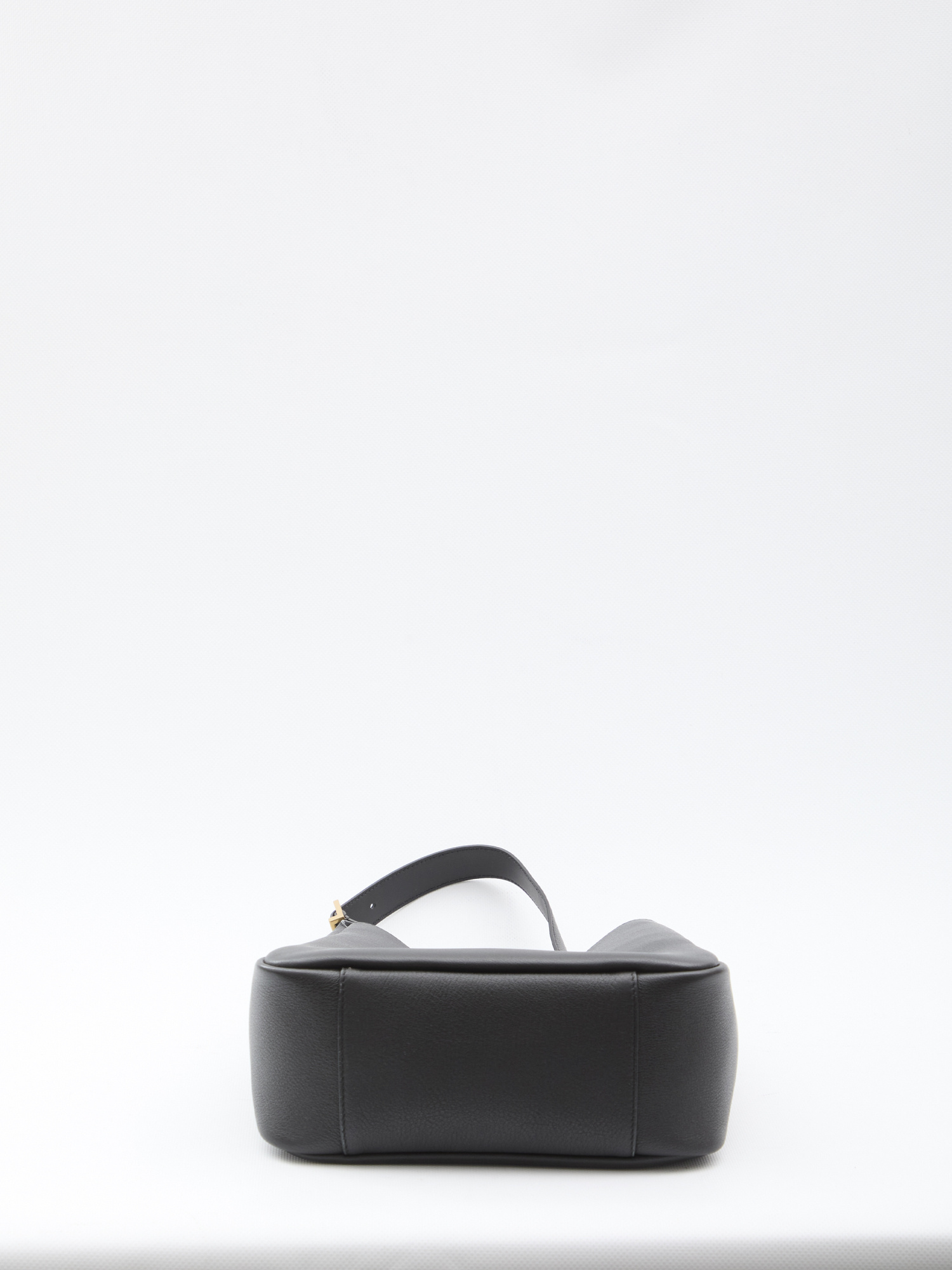 Saint Laurent Le 5a7 Large Ysl Shoulder Hobo Bag In Smooth Leather In Black