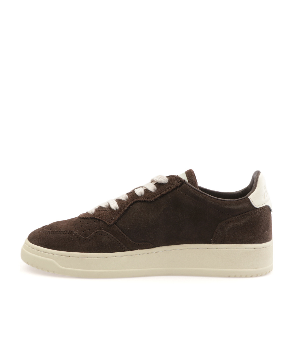 Autry Low-top Suede Sneakers With Rubber Sole And Lace-up Closure In Green