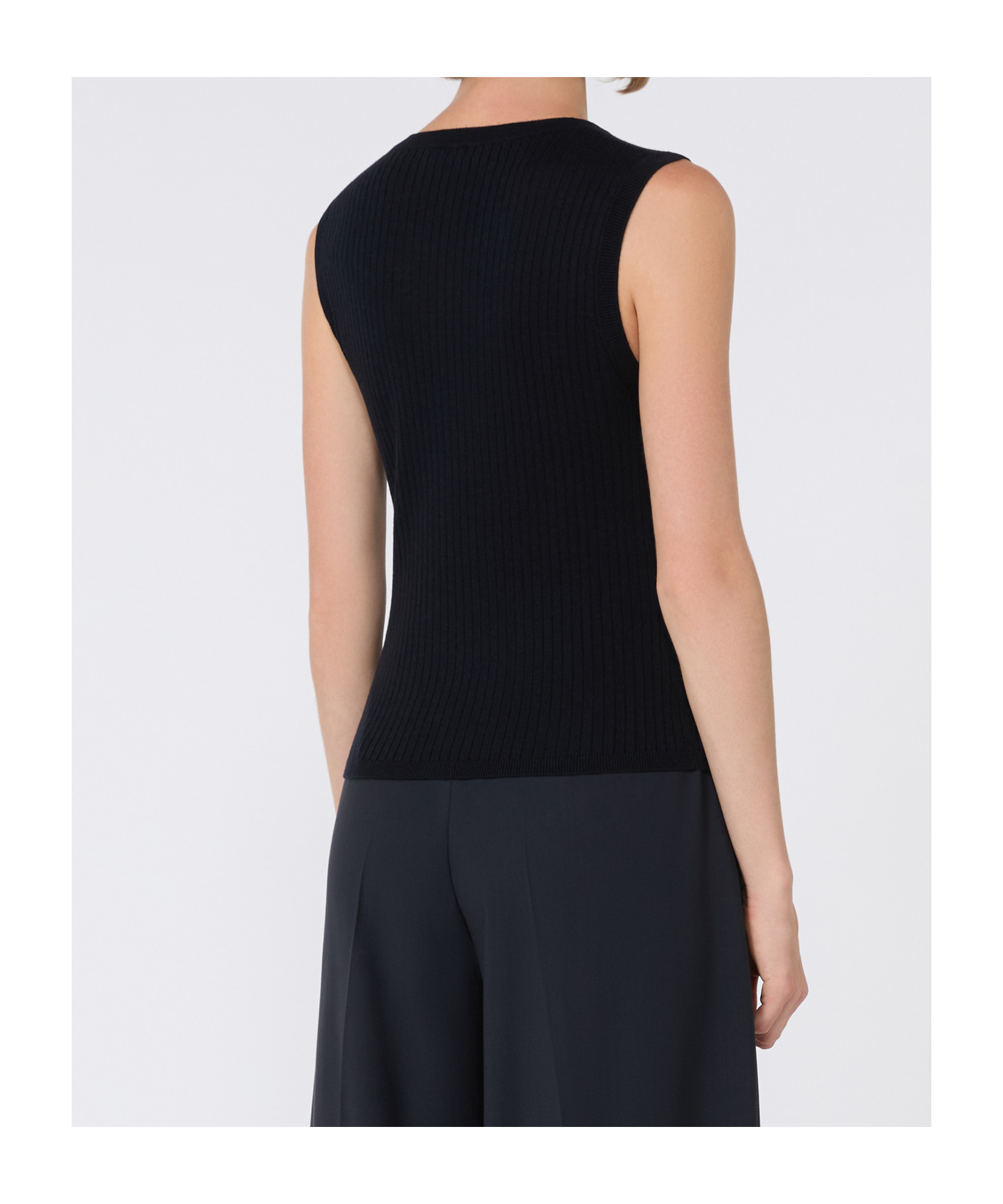 Max Mara Silk And Wool Yarn Top In Black