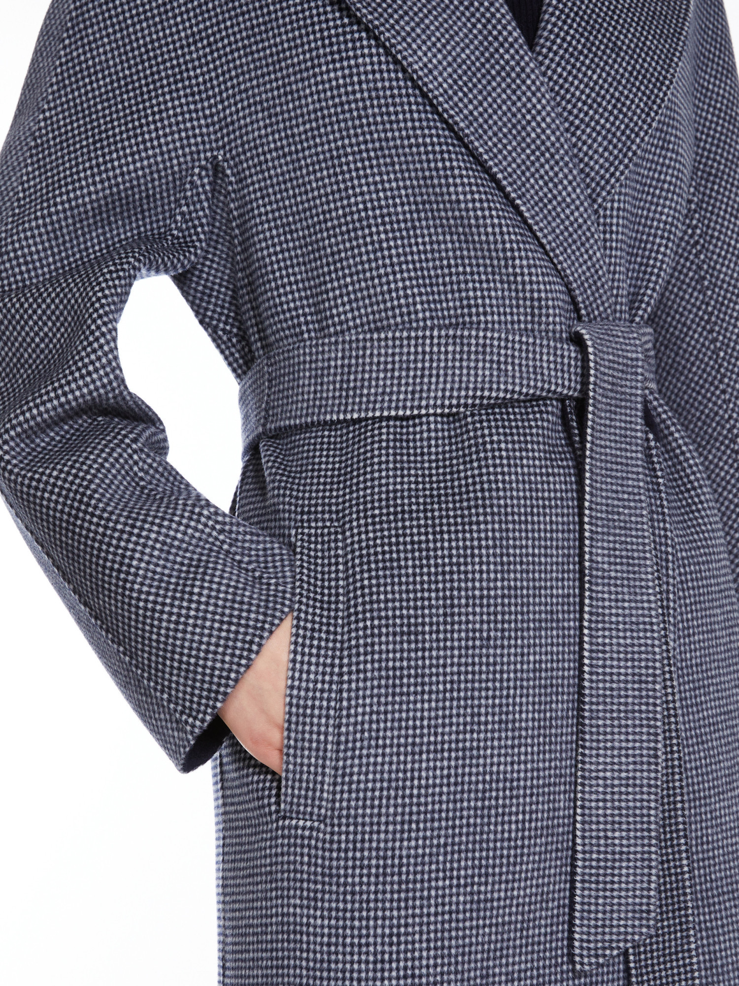 MAX MARA LONG-SLEEVED WOOL COAT