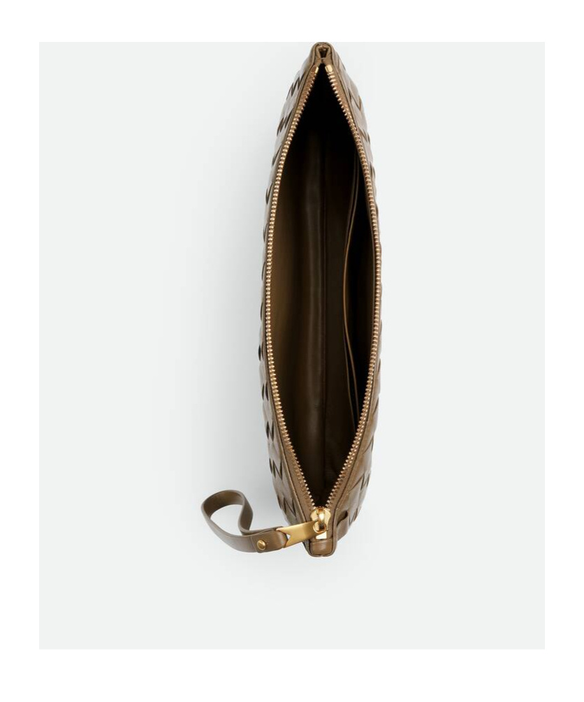 Bottega Veneta Medium Flat Handbag In Brown