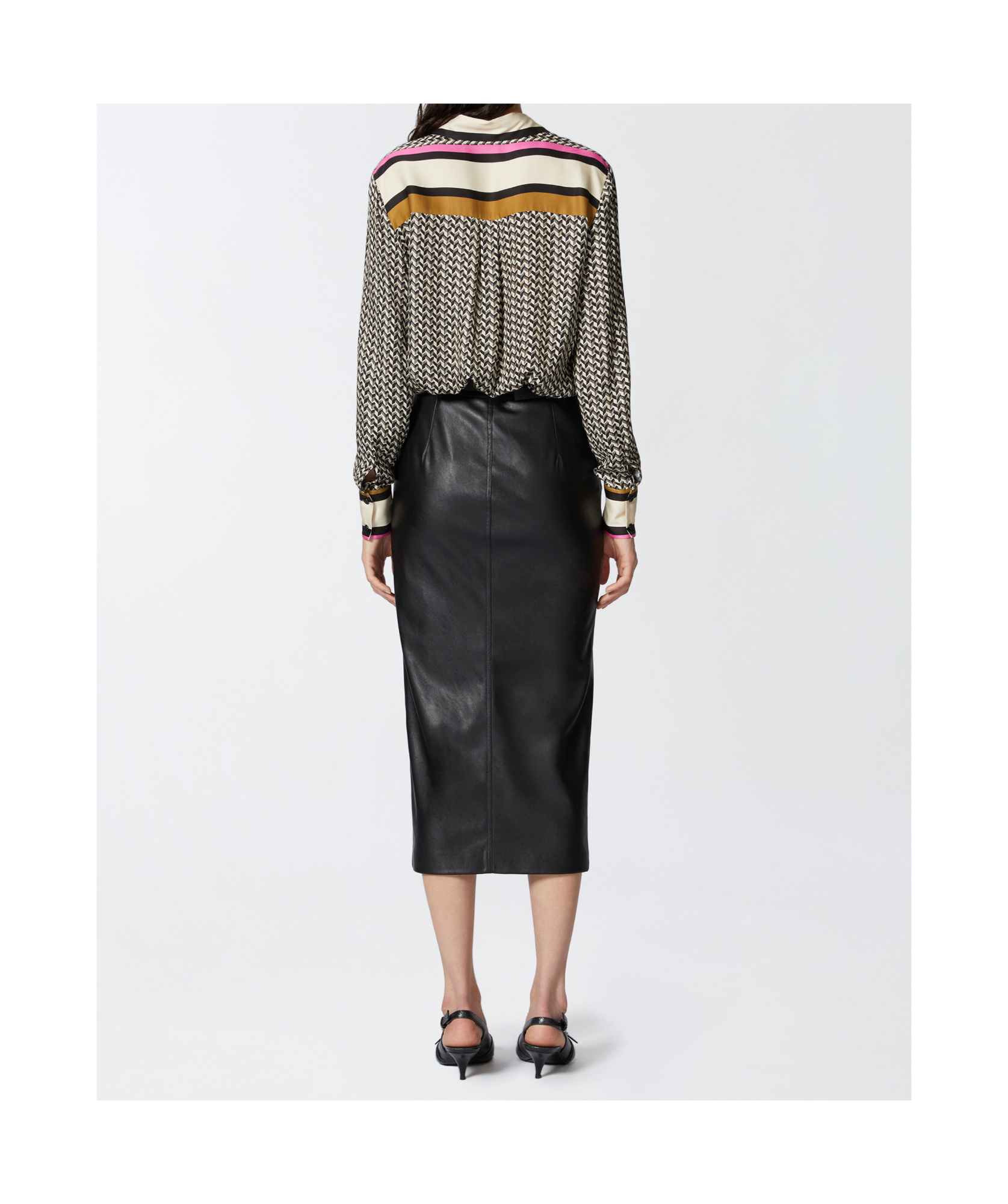 Pinko New Nora Geometric-print Shirt In Black