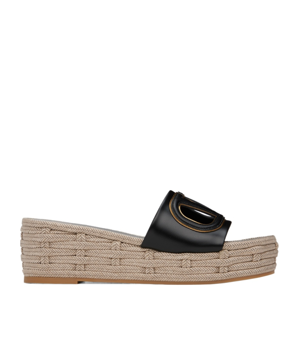 Valentino Open-toed Platform Slippers In Nude