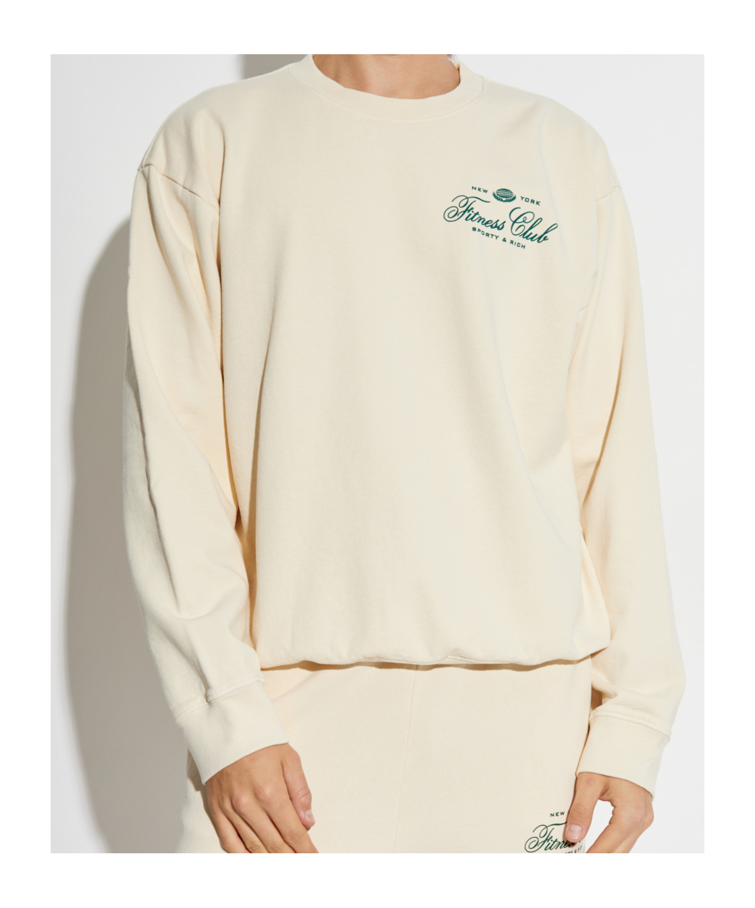 Sporty And Rich Long-sleeved Sweater In White