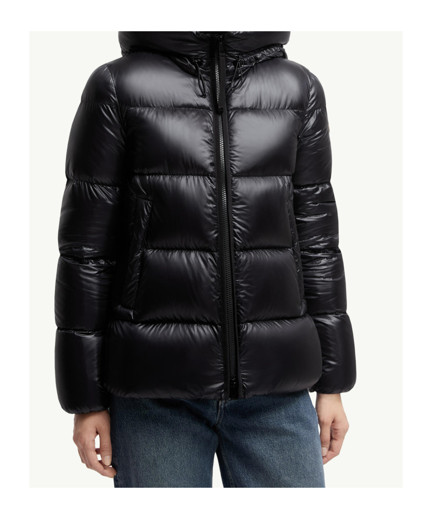Moncler Serittes Short Down Jacket With Hood In Black