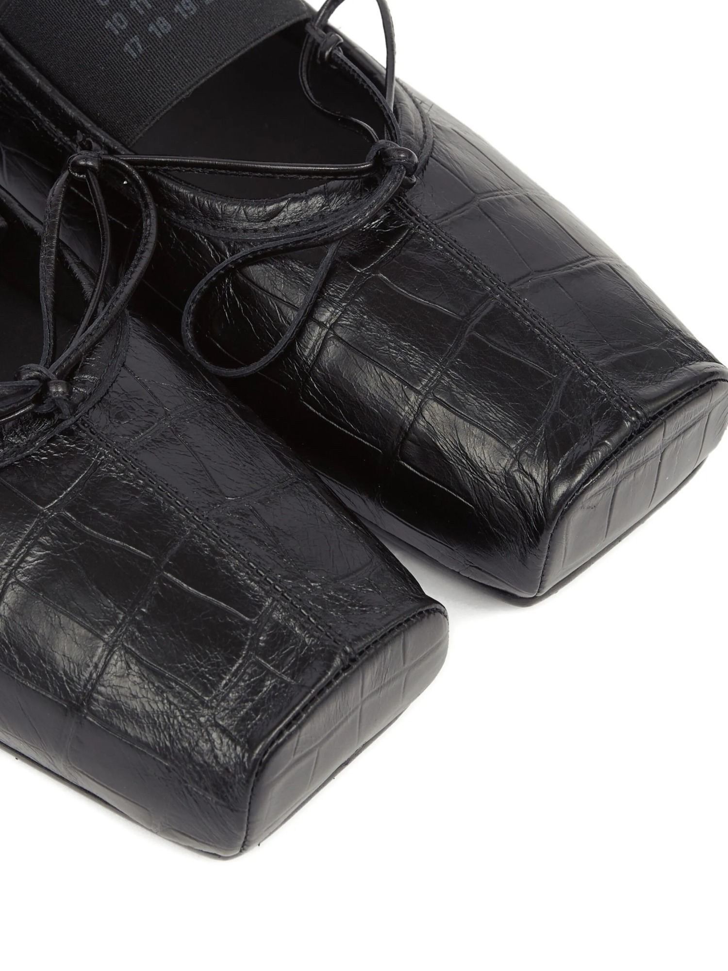 Mm6 Maison Margiela Ballerina Shoes With Bow And Crocodile Effect In Black