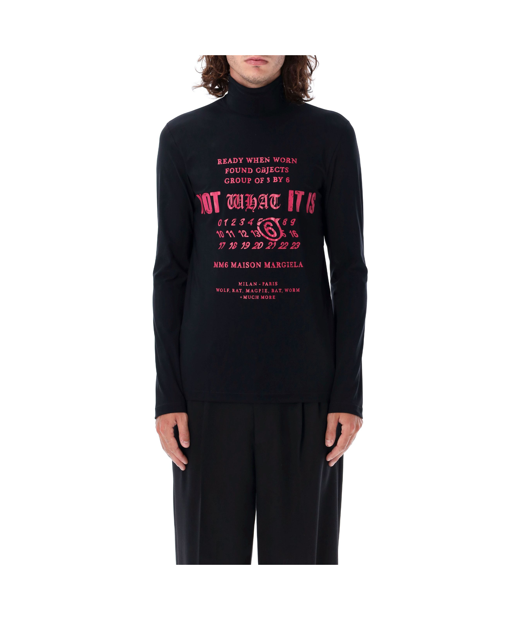 Mm6 Maison Margiela Long-sleeved T-shirt In Black