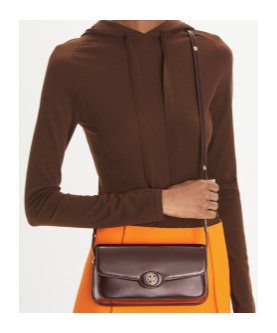 Tory Burch Robinson Spazzolato East/west Shoulder Bag In Brown