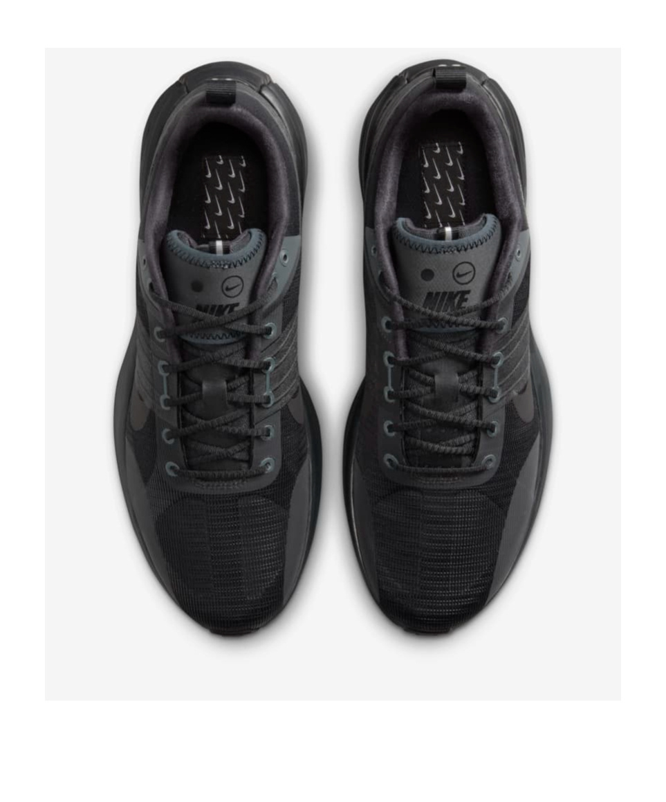 Nike Lunar Roam Sneaker In Black