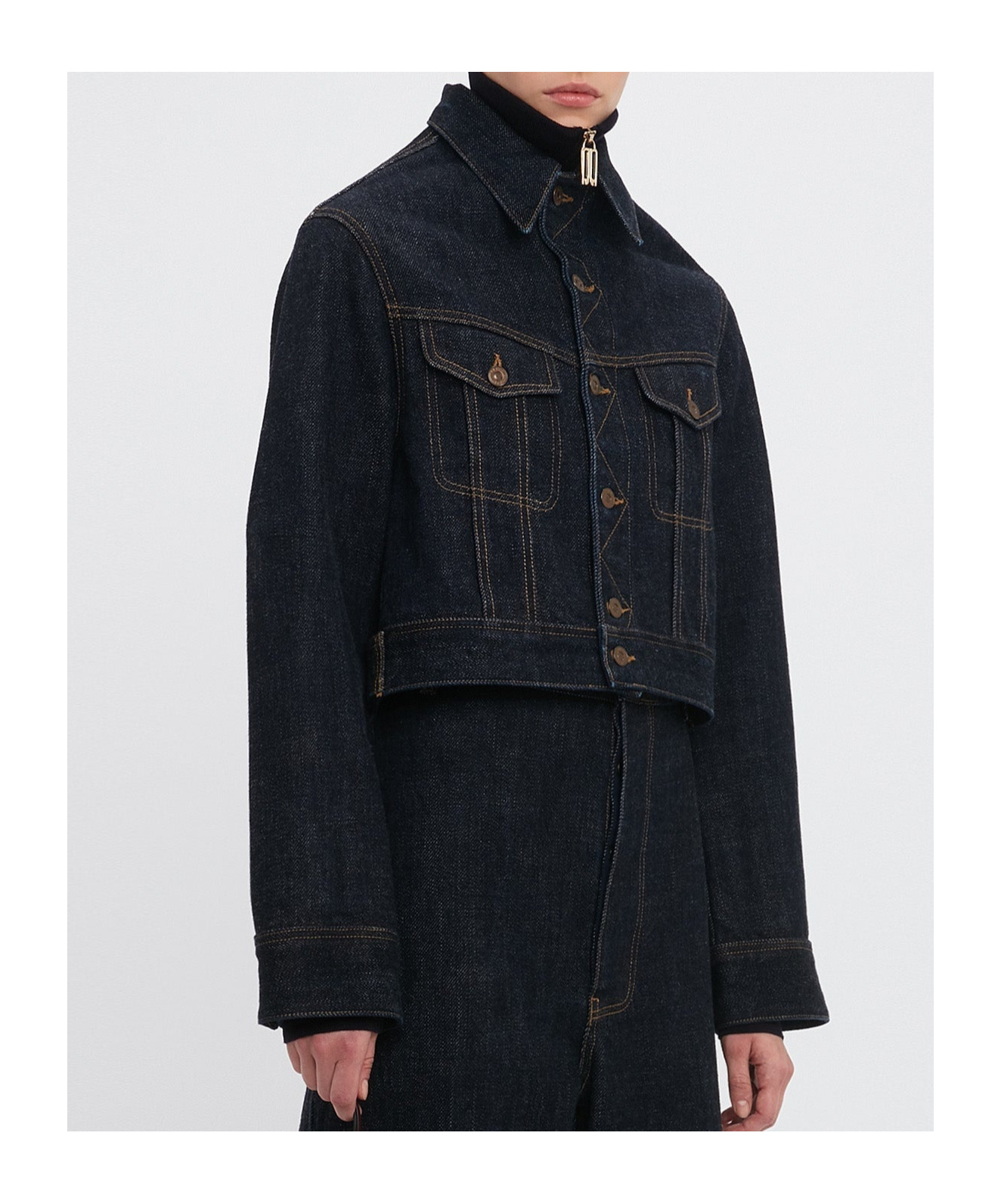 Victoria Beckham Contrast Stitching Cropped Denim Jacket In Black
