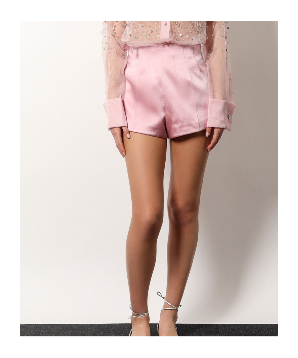 Retroféte Marie Short In Pale Pink In Pink