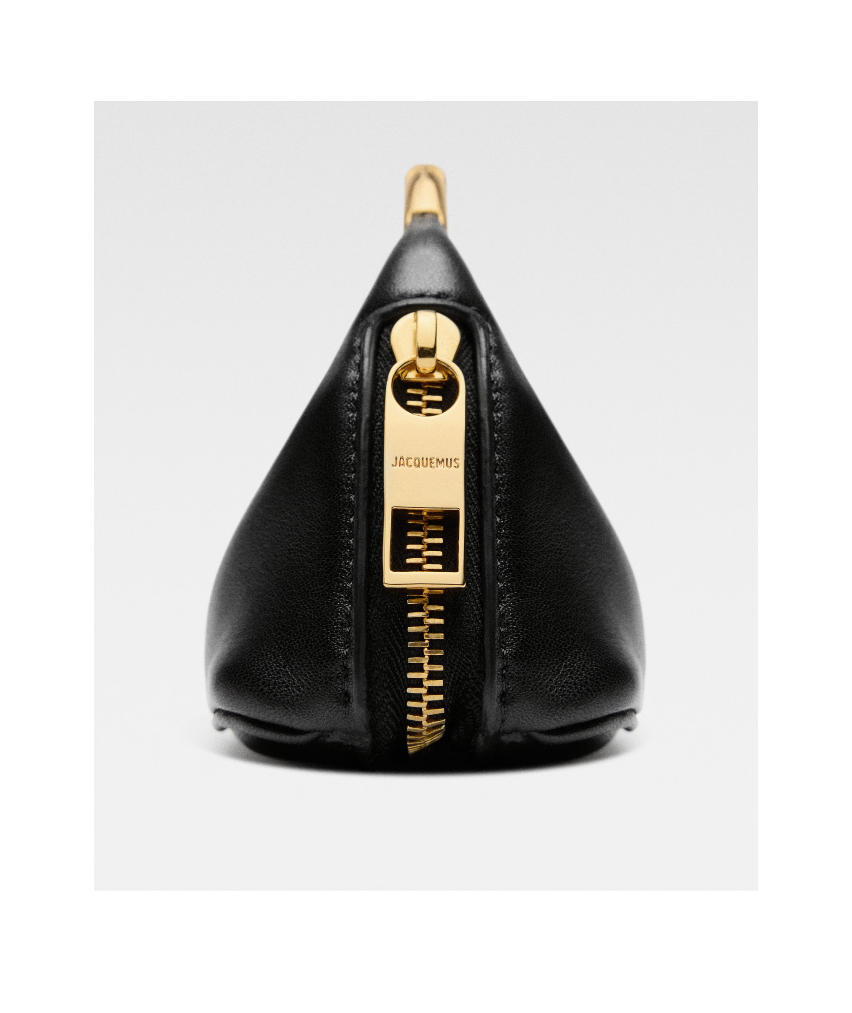 Jacquemus Small Calino Leather Top Handle Bag In Black