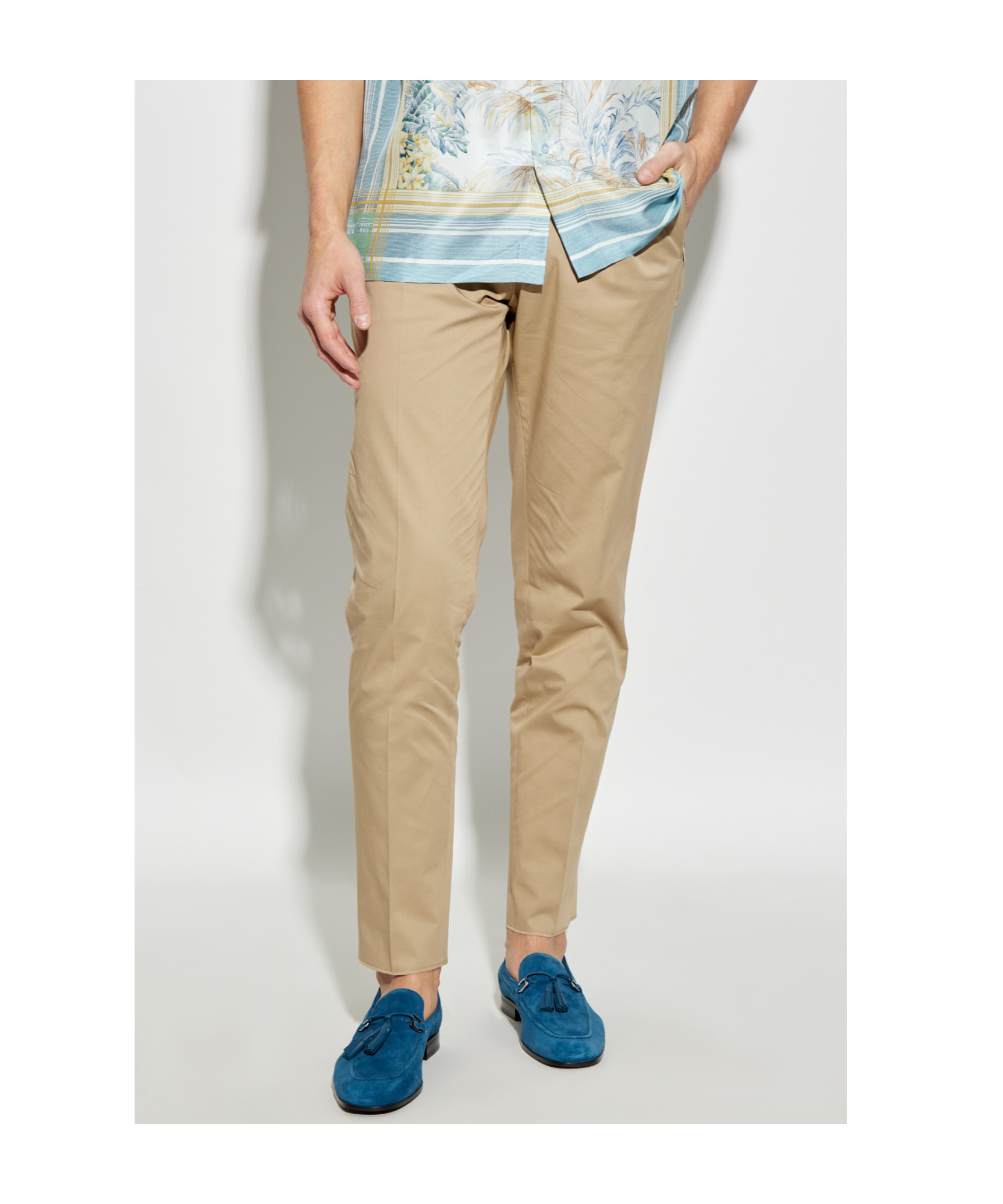 Etro Carrot Leg Trousers W Zipped Pockets In Nude