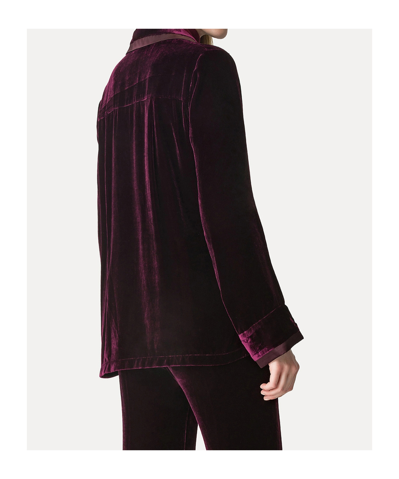 Forte Forte Plainvelvet Shirt With A Relaxed Fit And Satin Detailing In Black