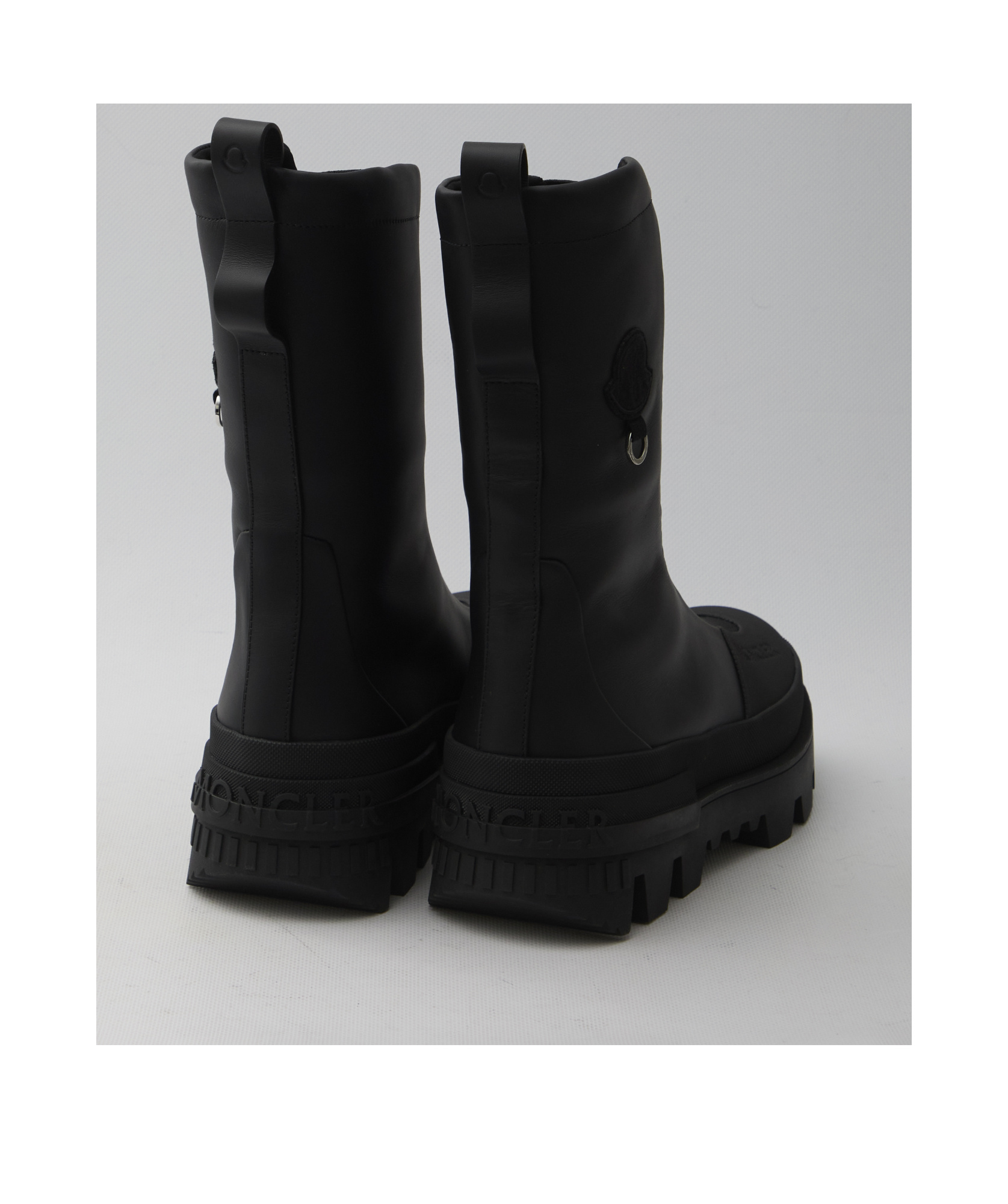 Shop Moncler Round-head Short Boots In Black
