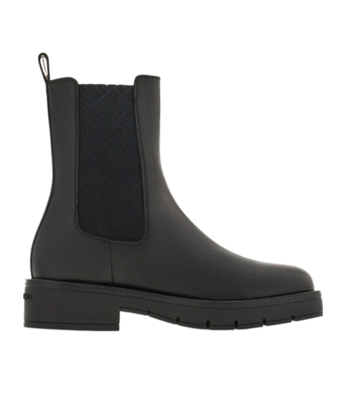 Ferragamo Chelsea Boot In Black