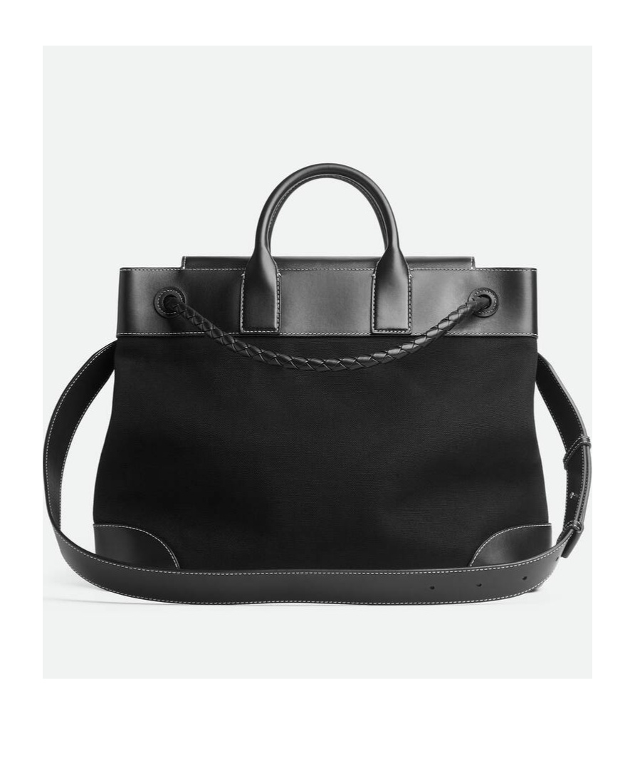 Bottega Veneta Andiamo Voyager In Black