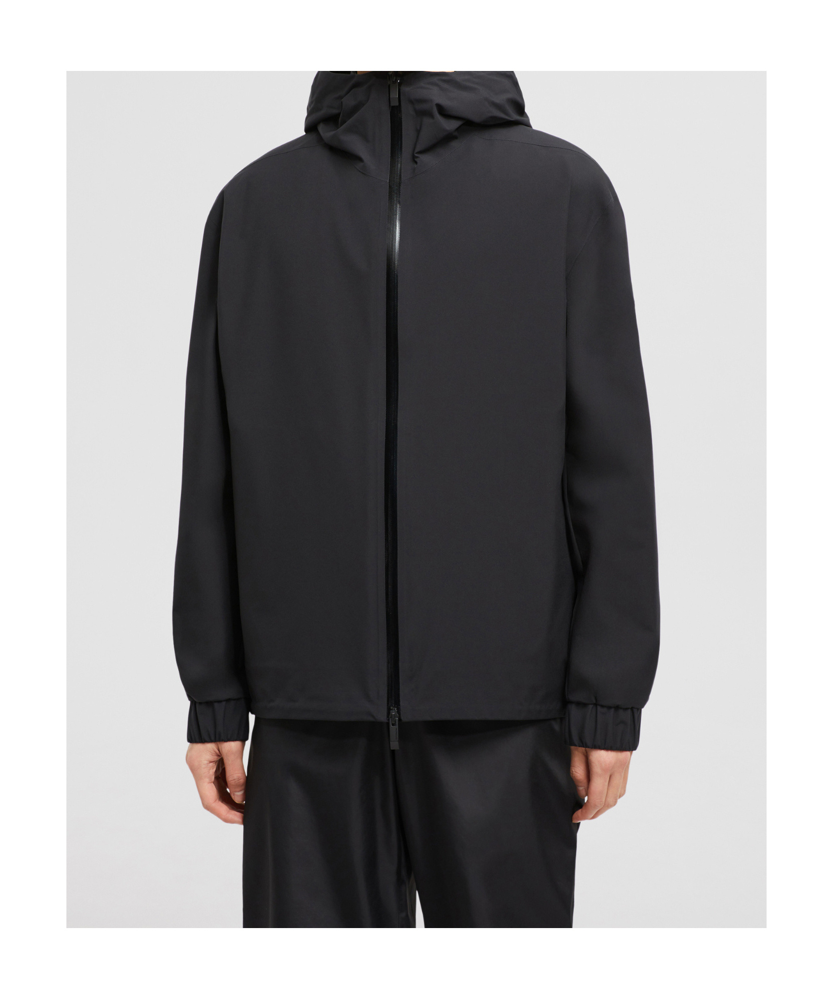 Moncler Hooded Casual Jacket In Black