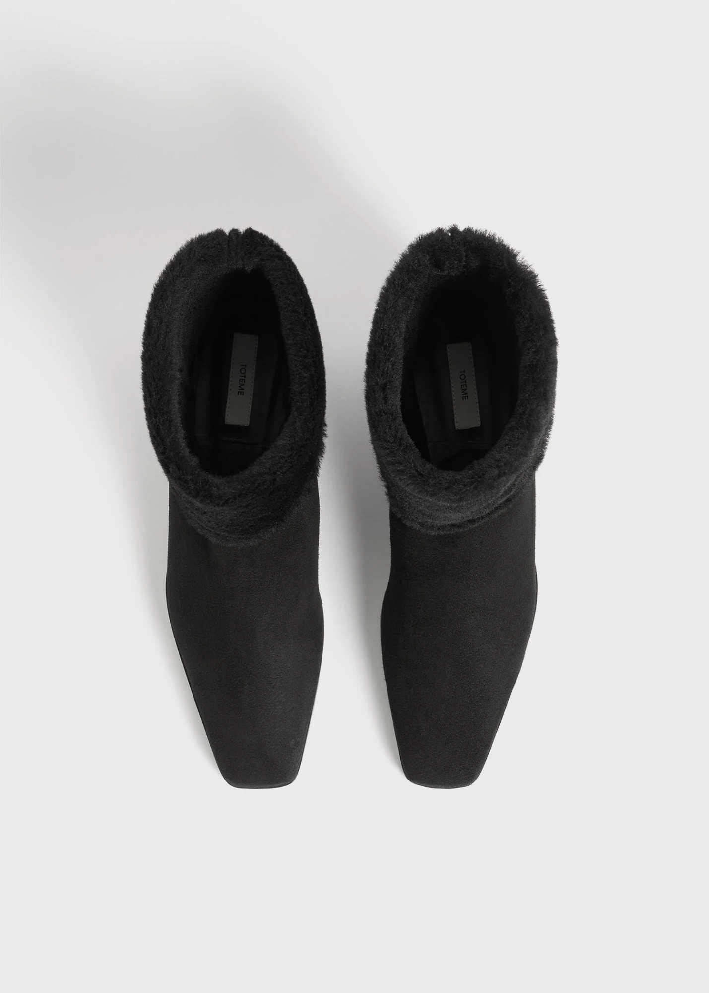 Totême Fold-down Shearling Boots In Black