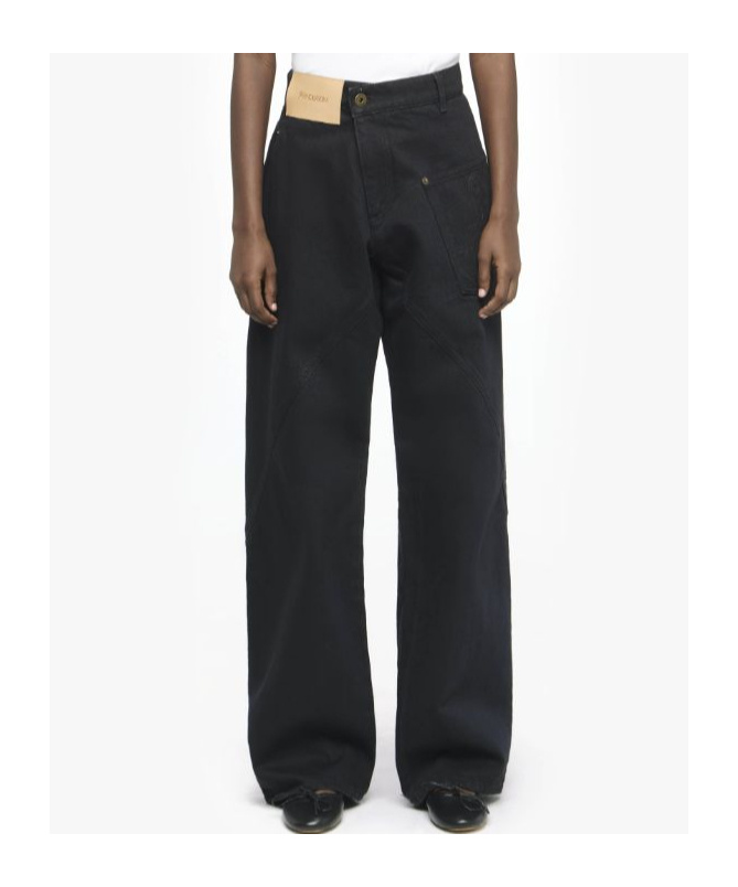 Jw Anderson Twisted Jeans In Black