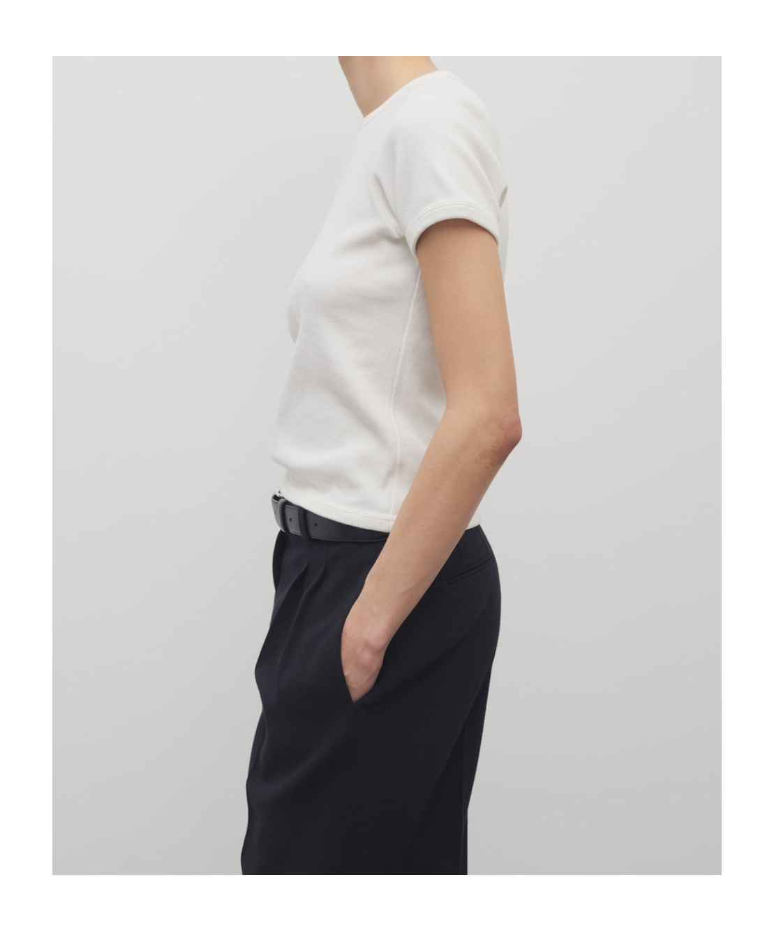 The Row Item O-neck Short-sleeved T-shirt In Neutral