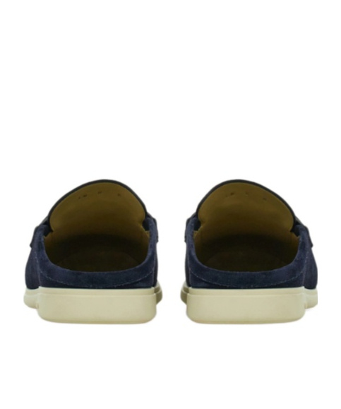Ferragamo Gancini Buckle Loafer Mule In Black