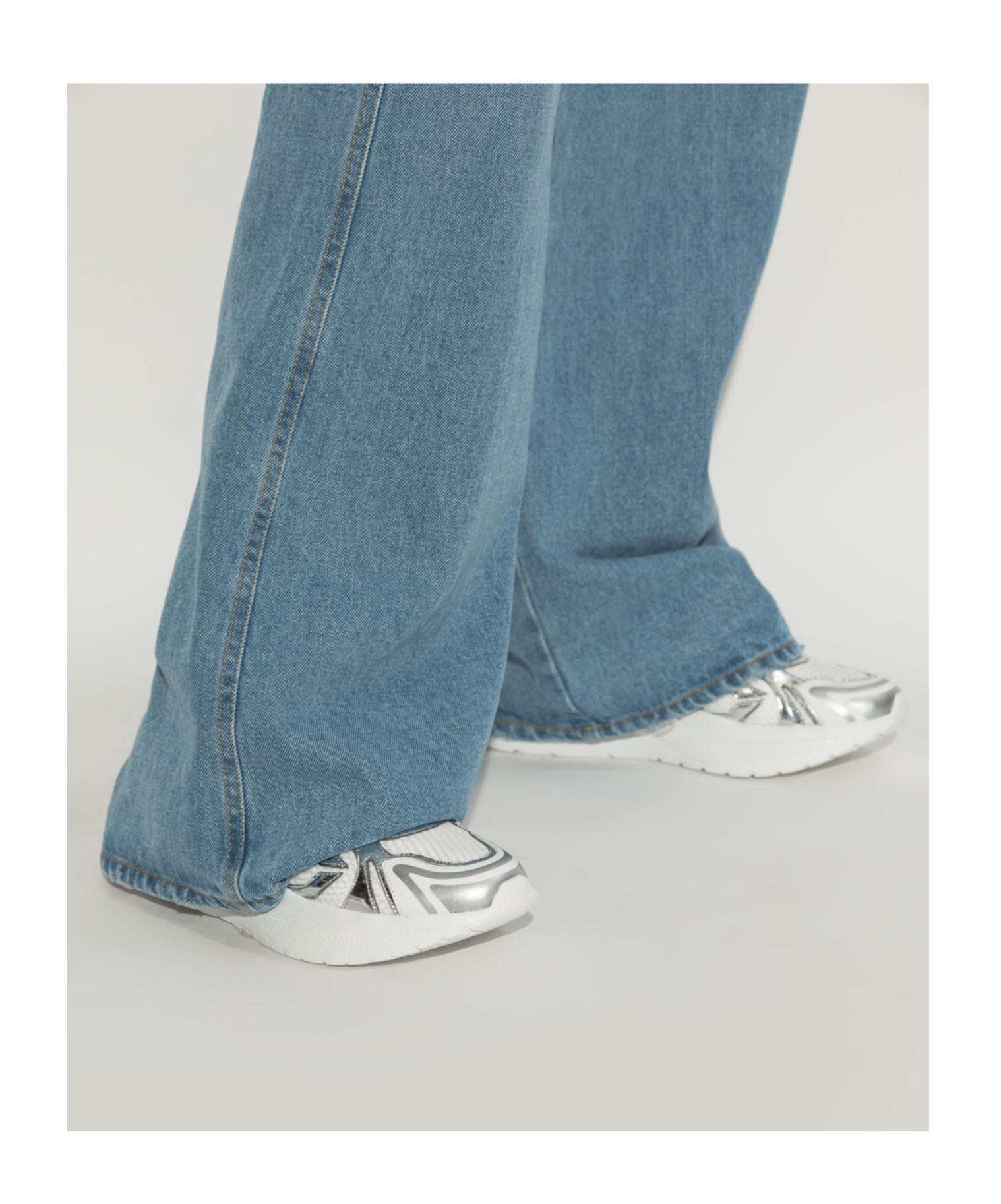 Casadei Mia Interstellar Sneakers In White