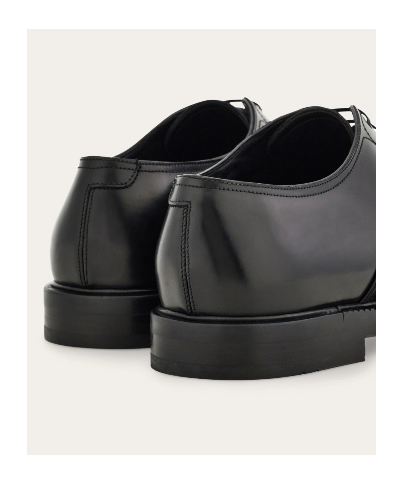 Ferragamo Derby Shoe In Black