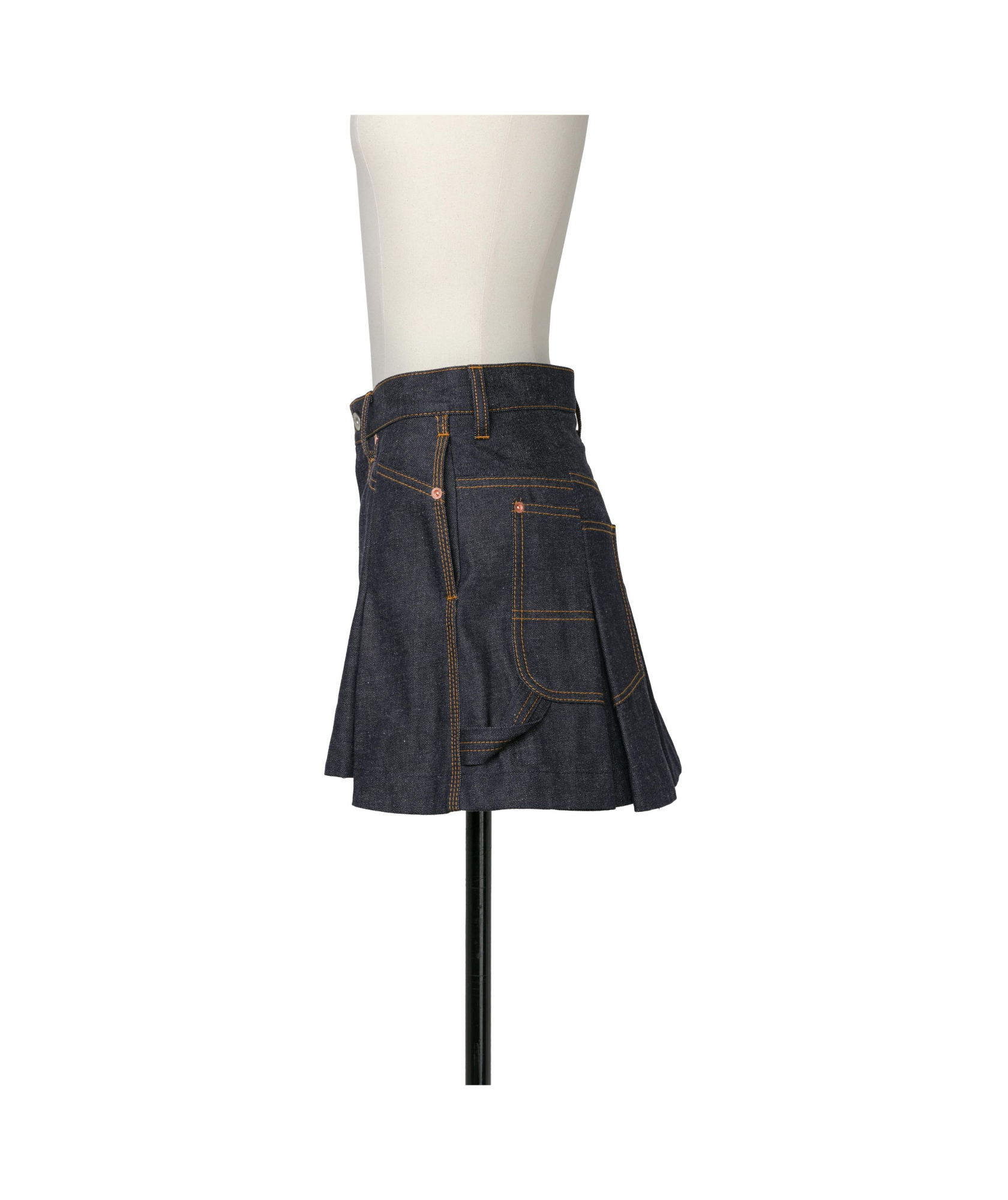 Sacai Belt-loop Denim Shorts In Black
