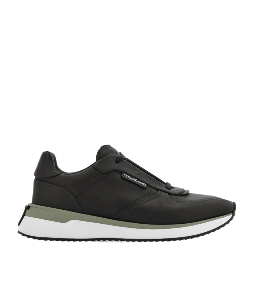 Ferragamo Low Cut Sneaker In Black