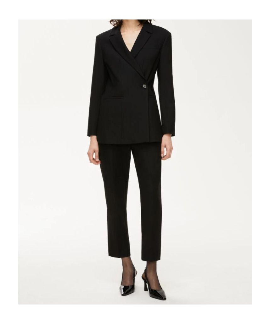 Iblues Double-breasted Long-sleeve Jacket In Black