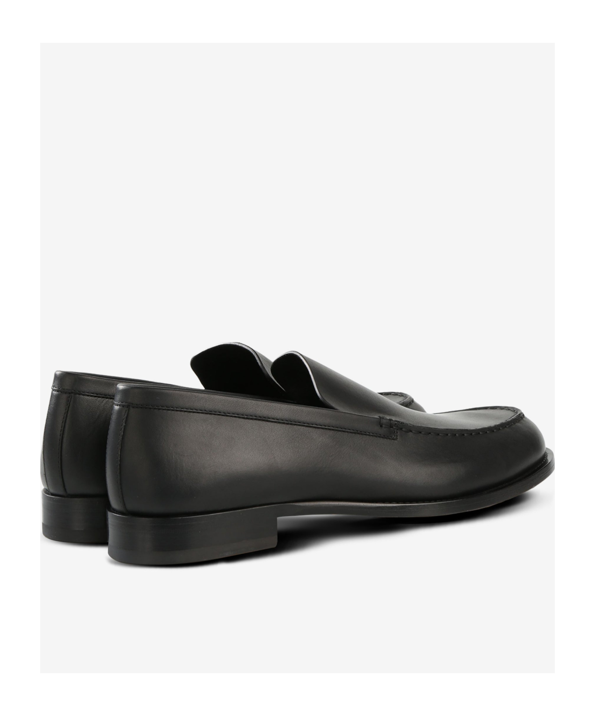 The Row Round Toe Loafers In Black