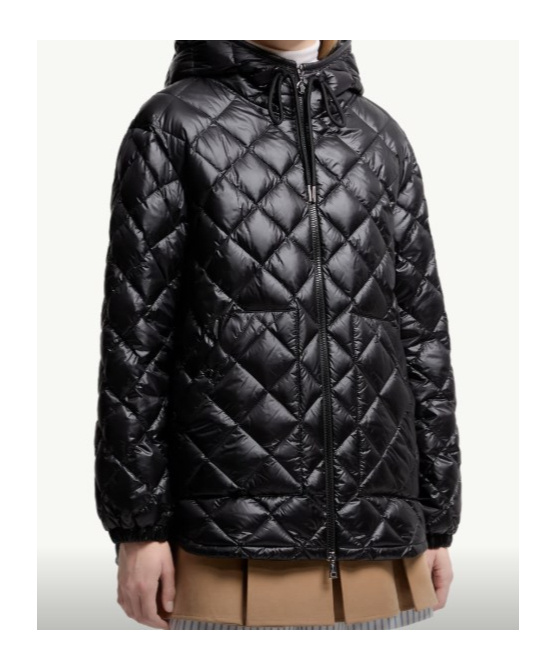 Moncler Diamond Quilted Down Jacket Puffer Jackets Black In Black