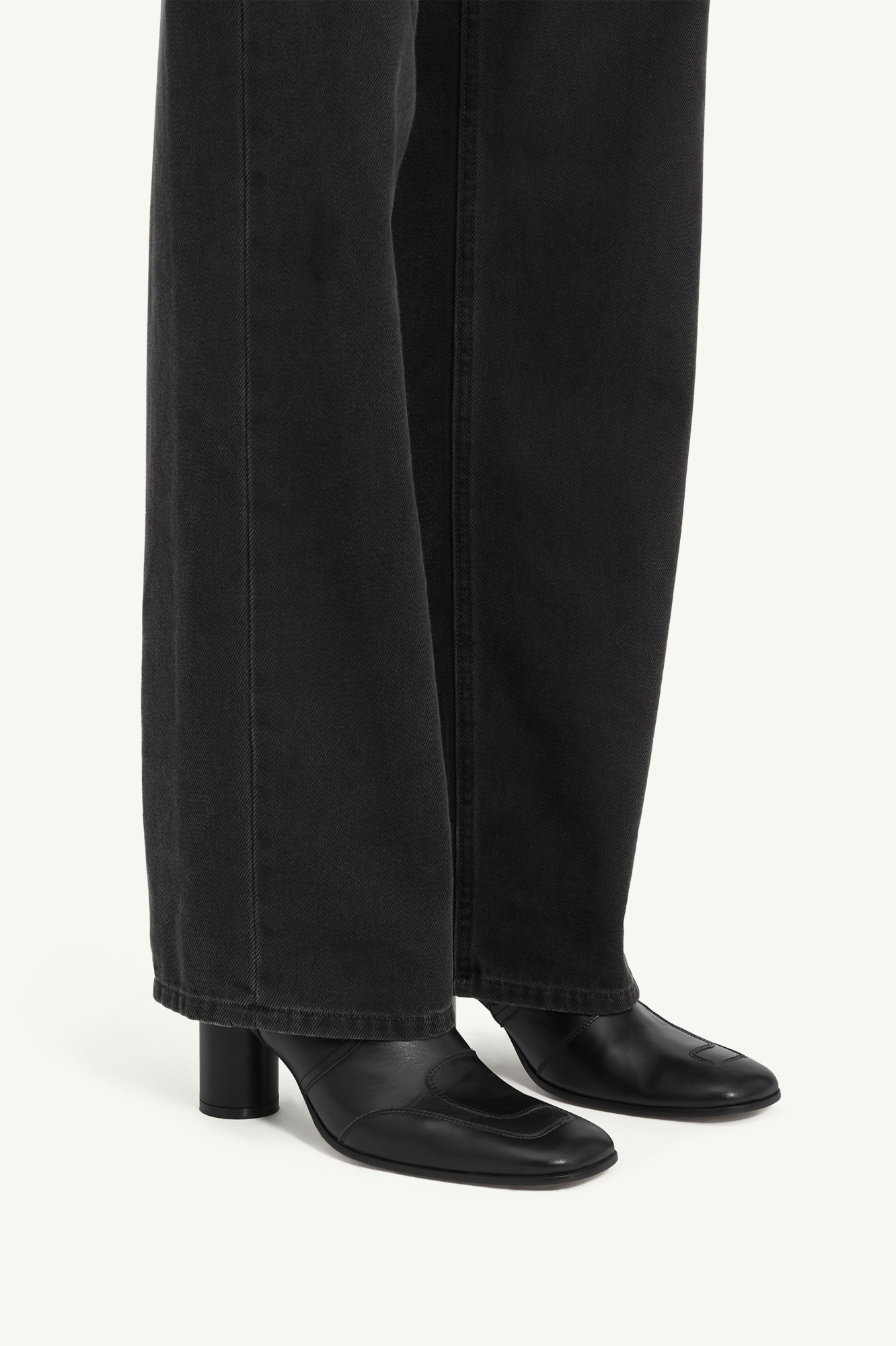 Mm6 Maison Margiela Leather Ankle Boots In Black