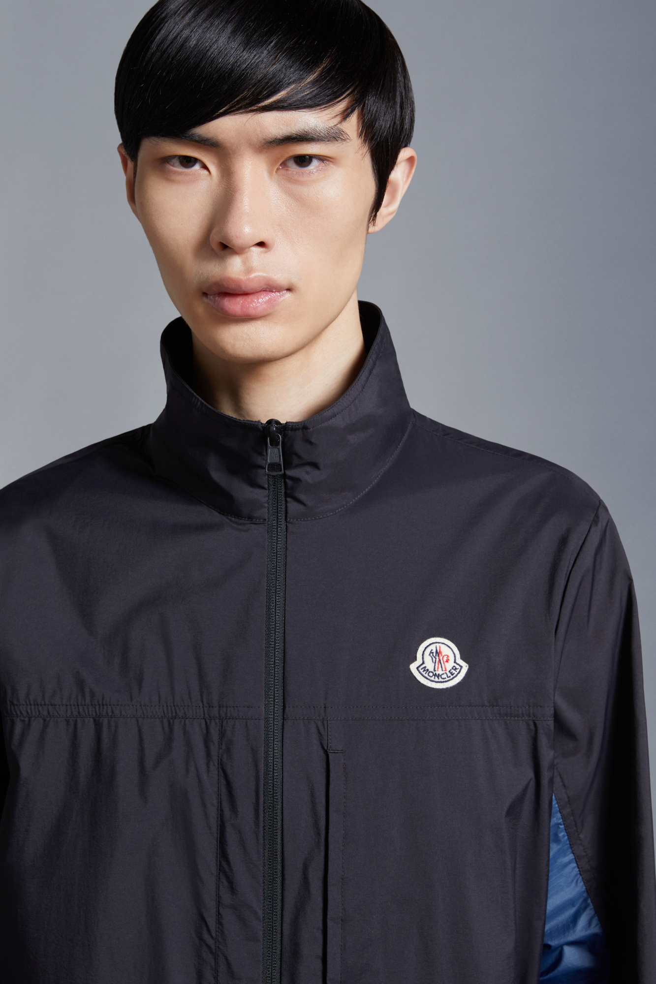 Moncler Long-sleeved Casual Jacket In Black