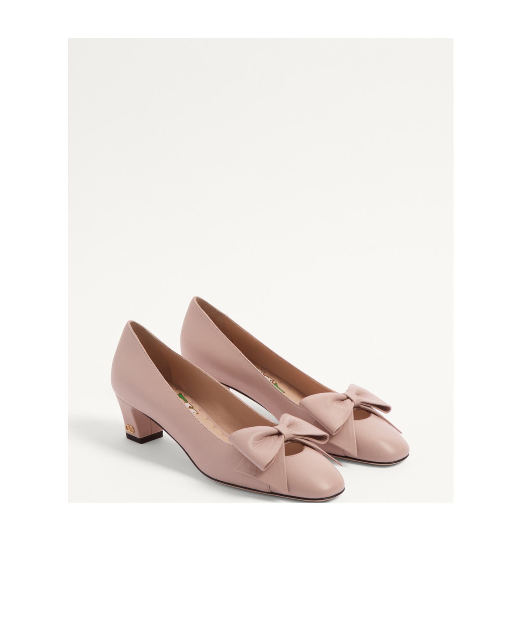 Valentino Garavani Bowow 45 Leather Pumps In Powder
