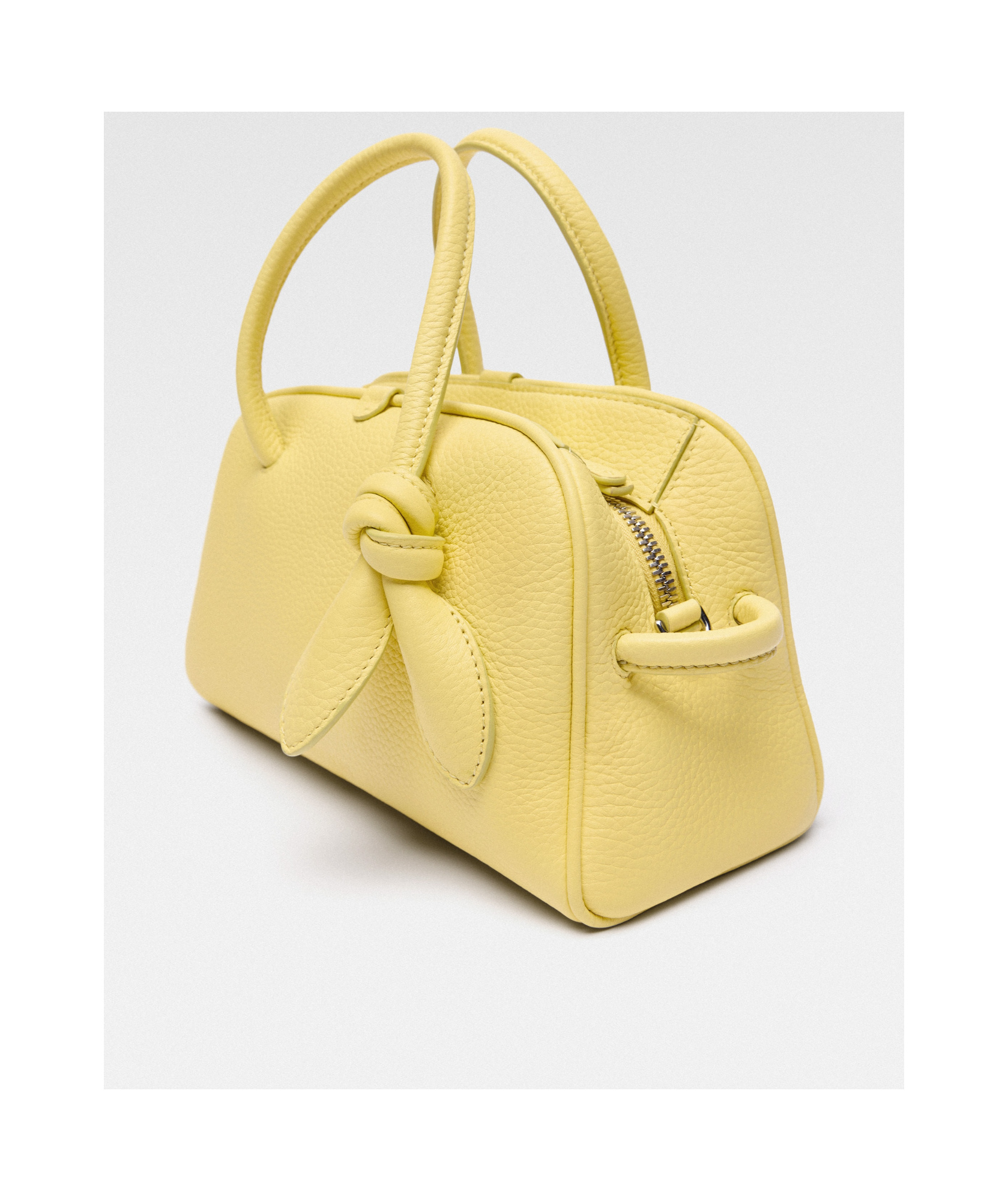 Jacquemus Zippered Shoulder Bag In Yellow