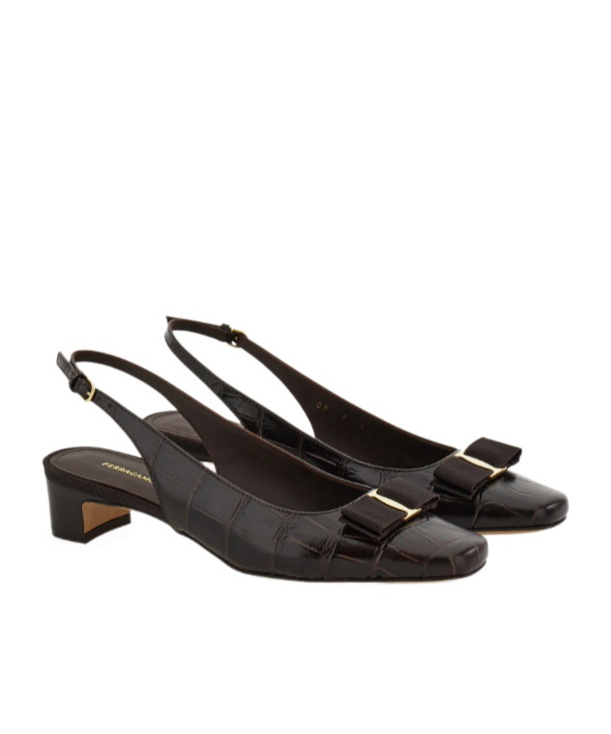 Ferragamo Rivada 30 Croc-embossed Slingback Pumps In Black