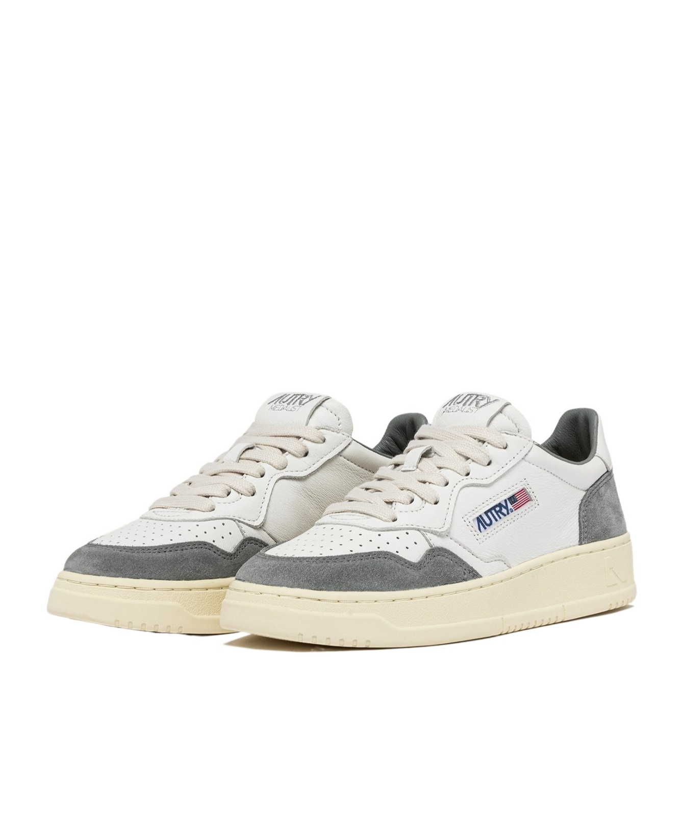 Autry Medalist Low Sneakers & Slip-on Grey In Nude