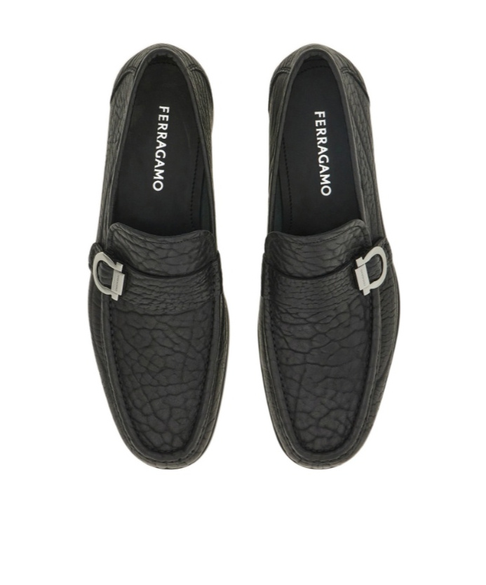 Ferragamo Leather Caspian Loafers In Black