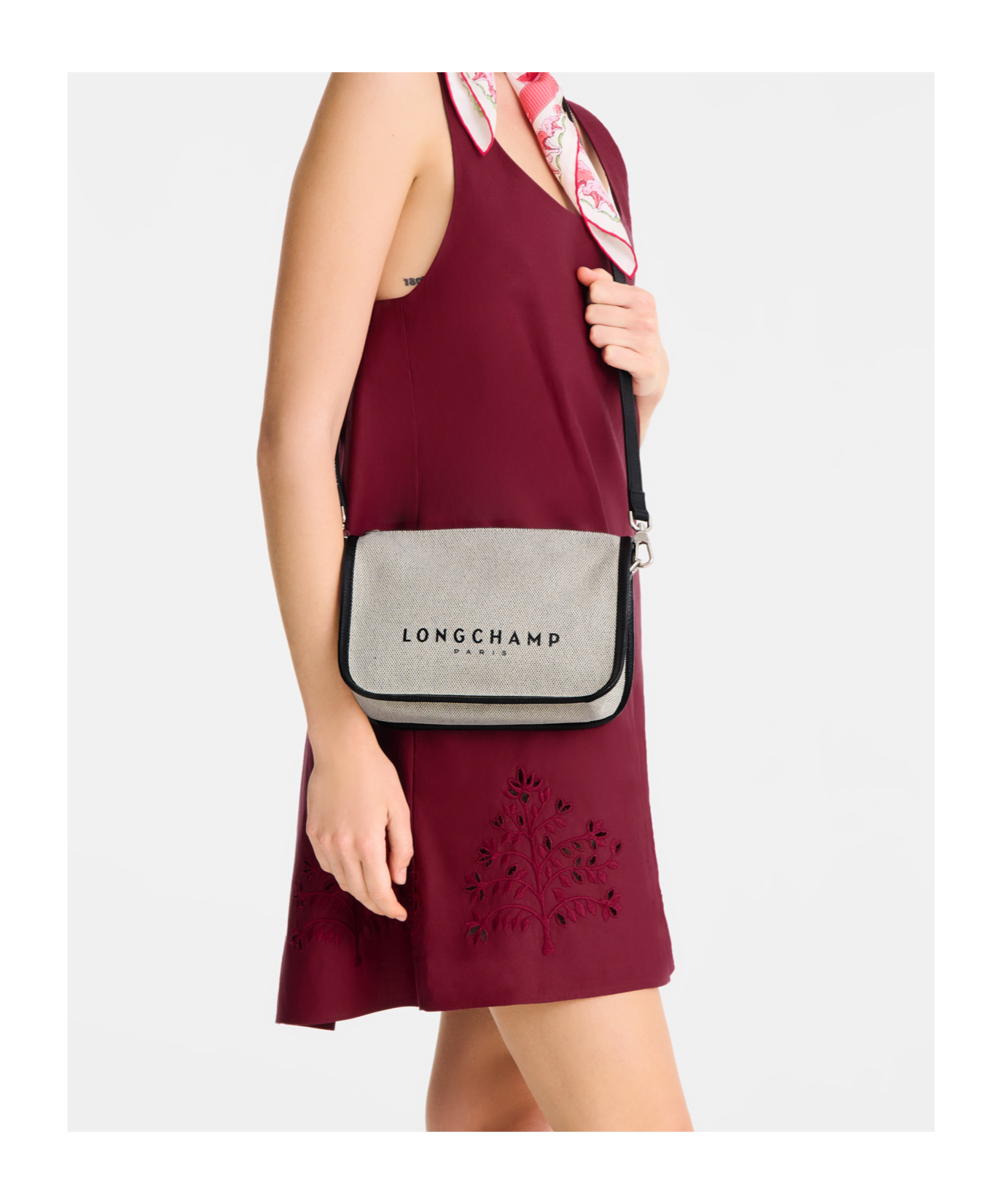 Longchamp Essential S Shoulder Bag In White