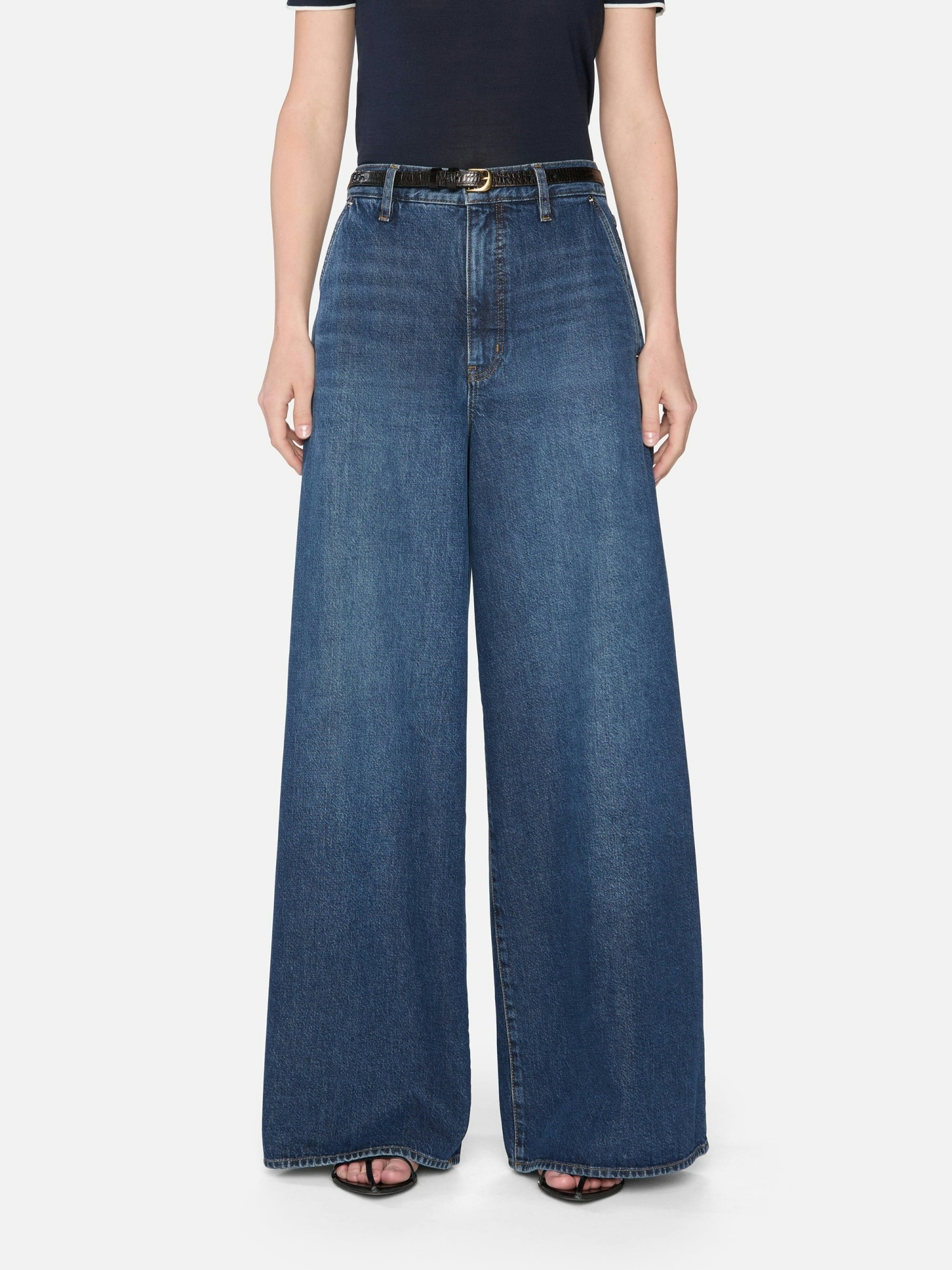 Frame The Drape Jeans In Blue