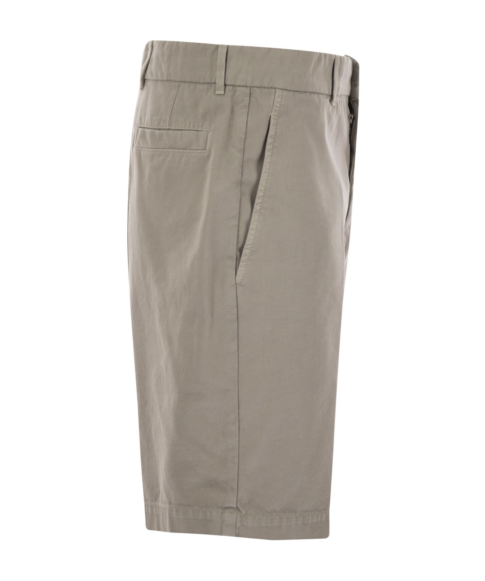 Brunello Cucinelli Gabardine Bermuda Shorts In Nude