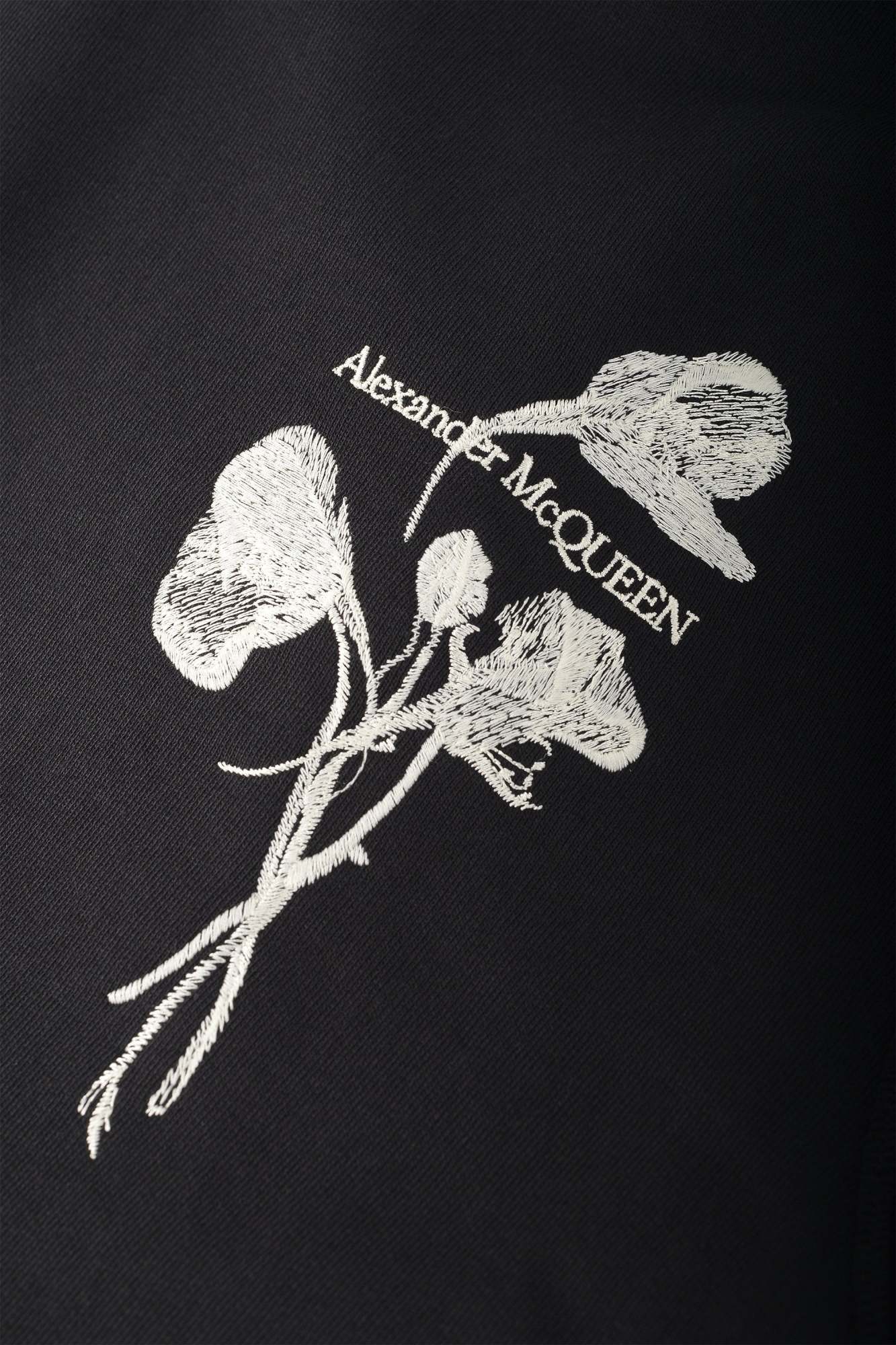 ALEXANDER MCQUEEN ALEXANDER MCQUEEN EMBROIDERED DRAWSTRING HOODIE